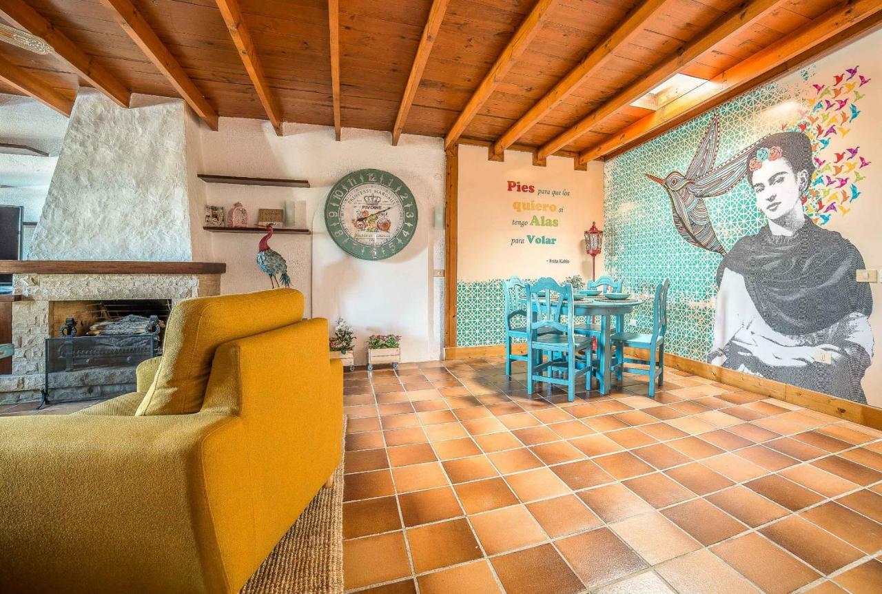 Frida Kahlo House Con Piscina Y Vistas Al Mar By Lightbooking Telde Kültér fotó